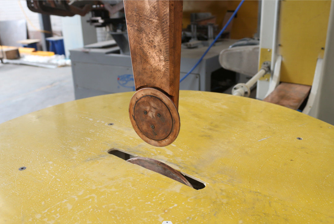 Equipo de soldador de costura industrial Tipo manual para la cocina de acero inoxidable Sing Sink Bowl